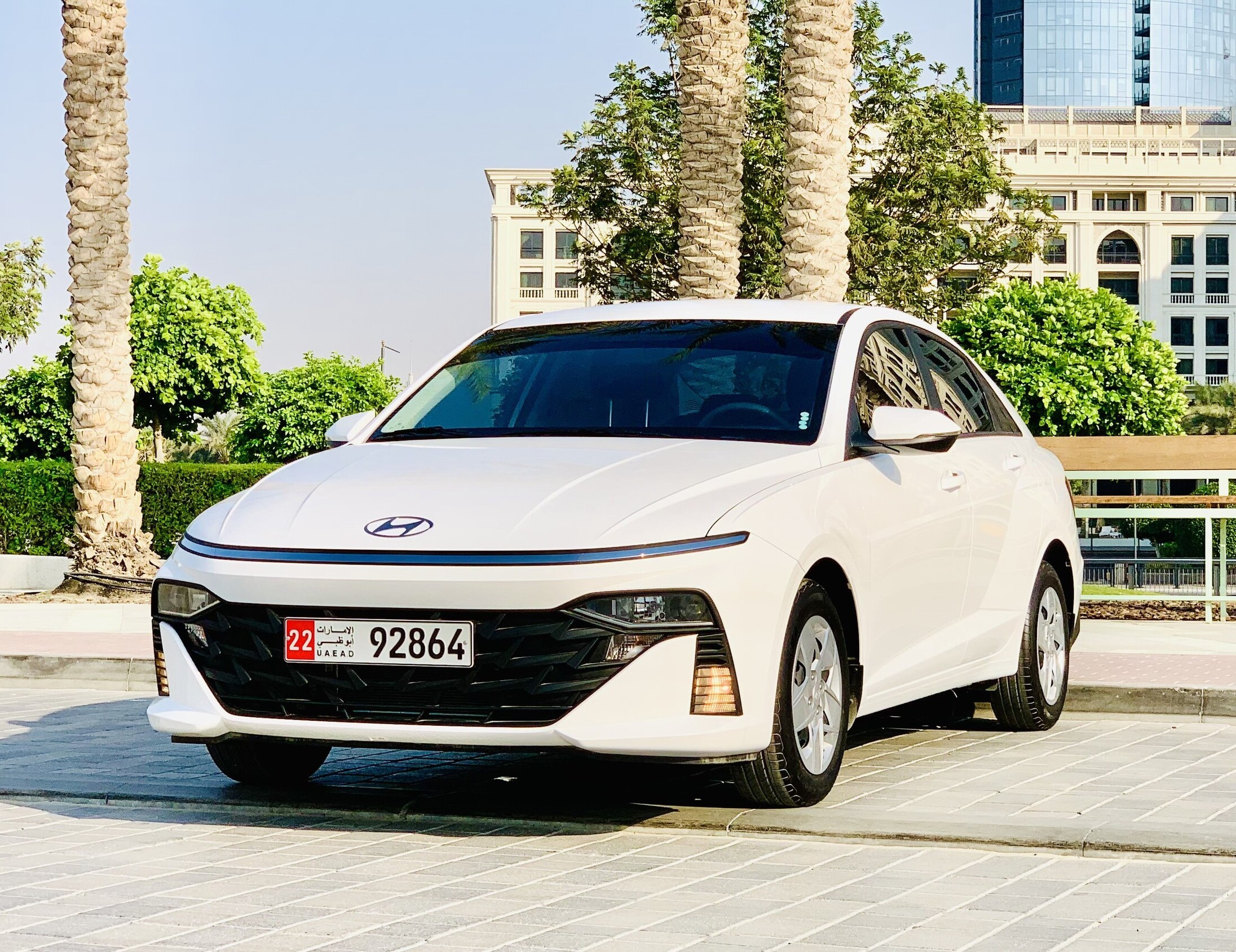7-Day Car Hire in Dubai